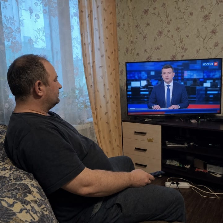 Клиент после ремонта блока питания телевизора